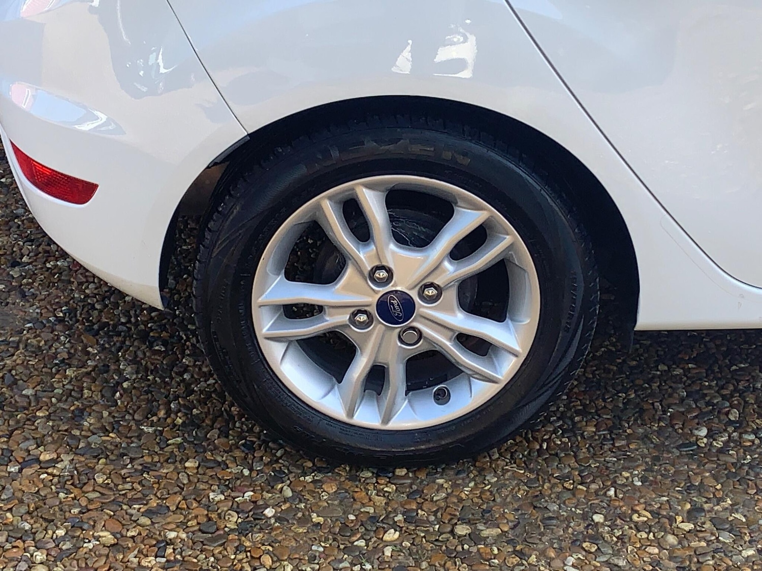 Used Ford Fiesta 2015 for sale - 77683025: Photo 14