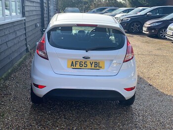 Used Ford Fiesta 2015 for sale - 77683025: Photo