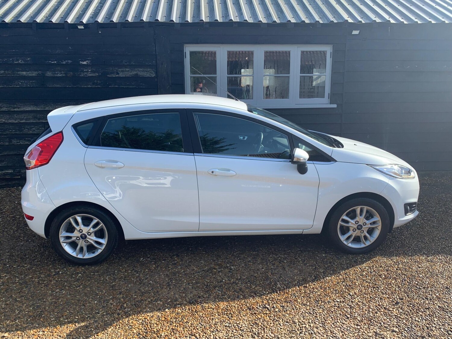 Used Ford Fiesta 2015 for sale - 77683025: Photo 6