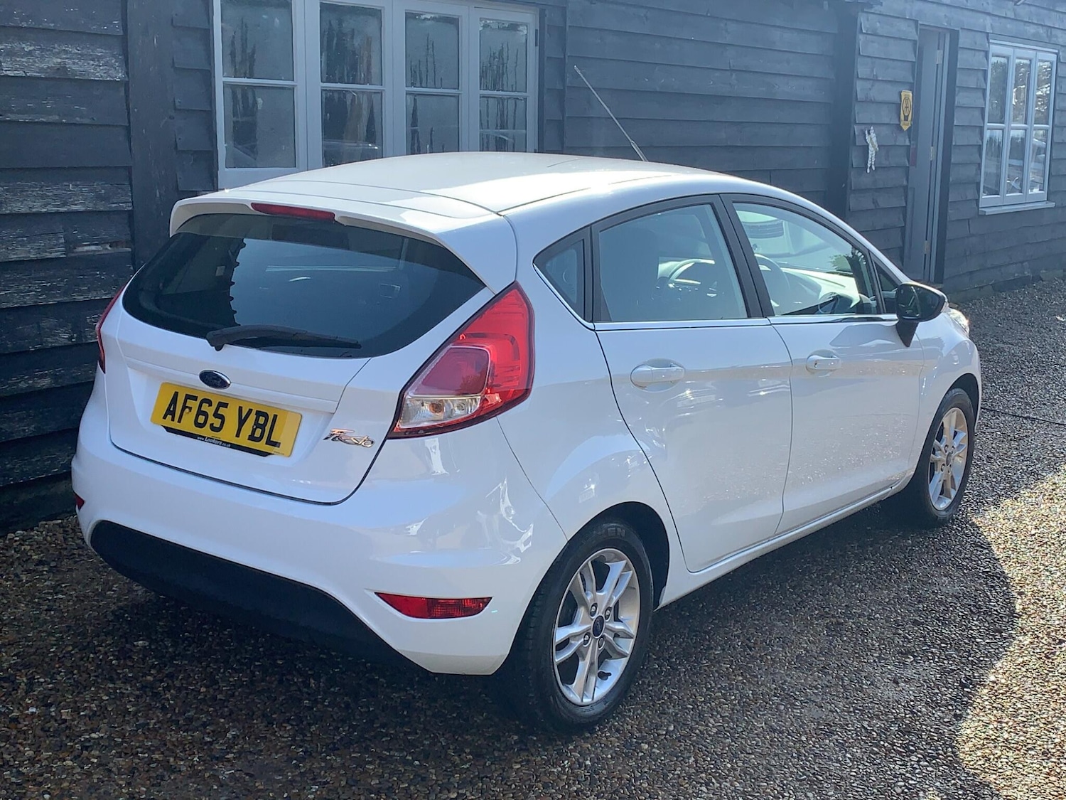 Used Ford Fiesta 2015 for sale - 77683025: Photo 7