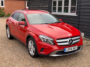 Mercedes-Benz - GLA