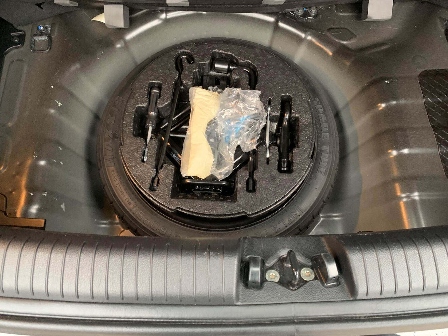 Used Hyundai i10 2017 for sale - 77238146: Photo 19