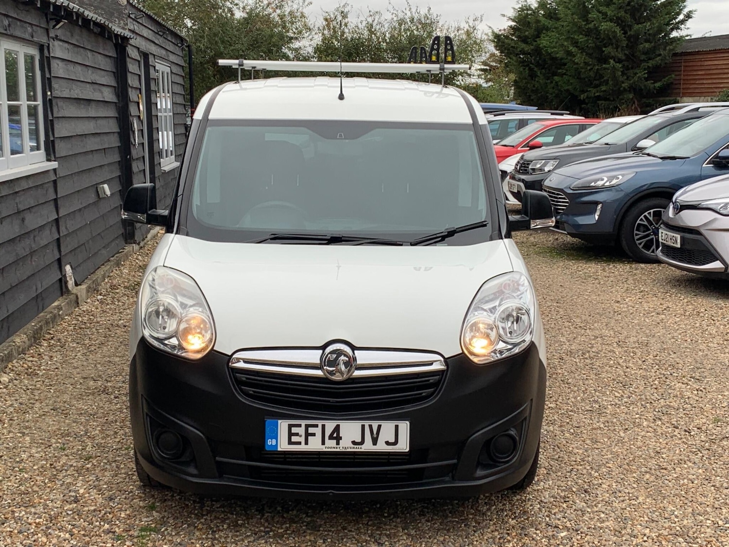 Used Vauxhall Combo 2014 for sale - 76992882: Photo 2