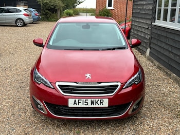 Used Peugeot 308 2015 for sale - 78922436: Photo