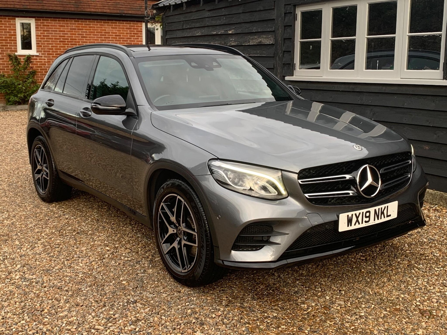 Used Mercedes-Benz GLC 2019 for sale - 76485908: Photo 1