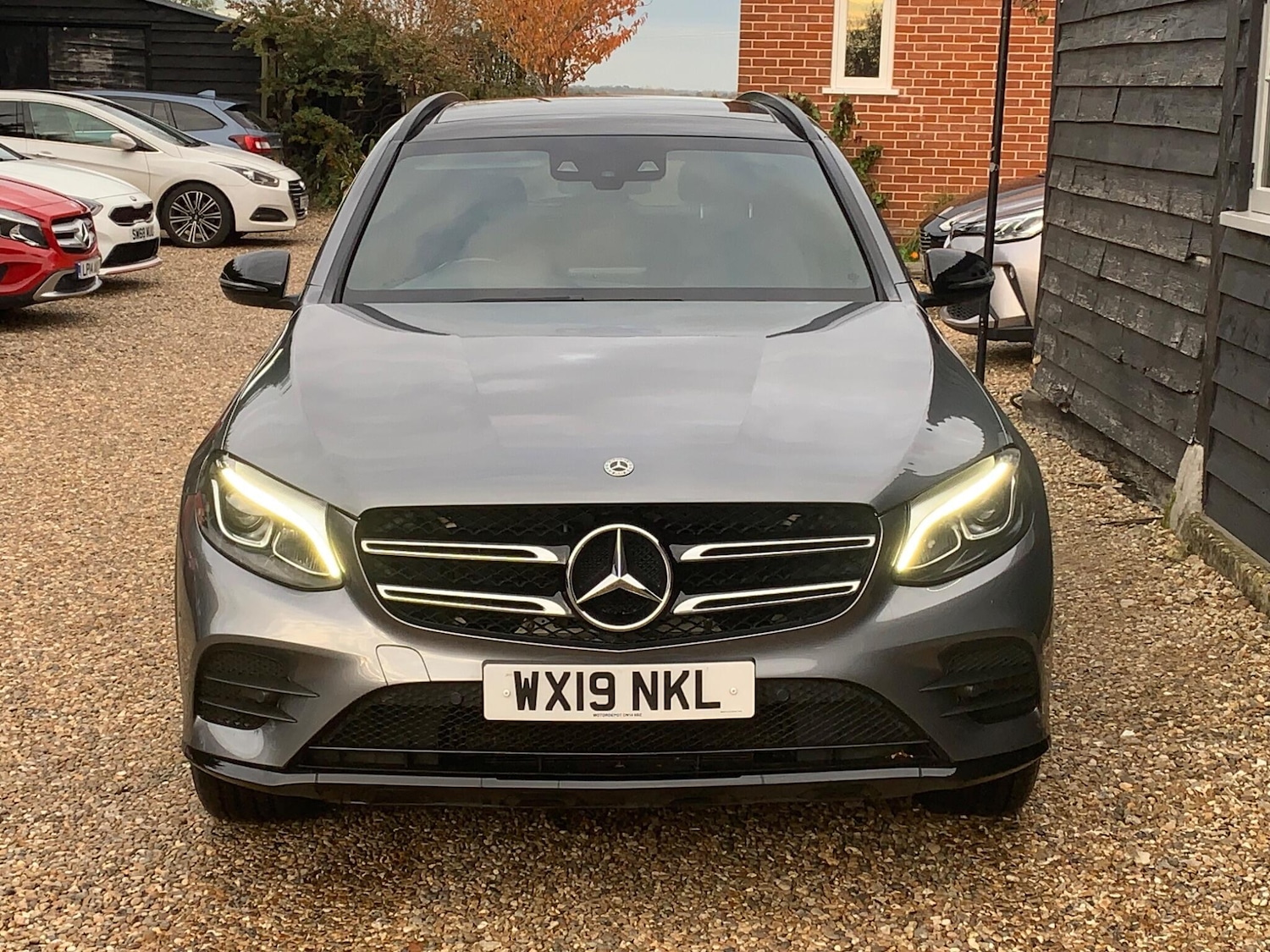 Used Mercedes-Benz GLC 2019 for sale - 76485908: Photo 2