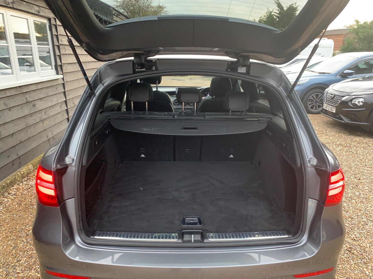 Used Mercedes-Benz GLC 2019 for sale - 76485908: Photo 21