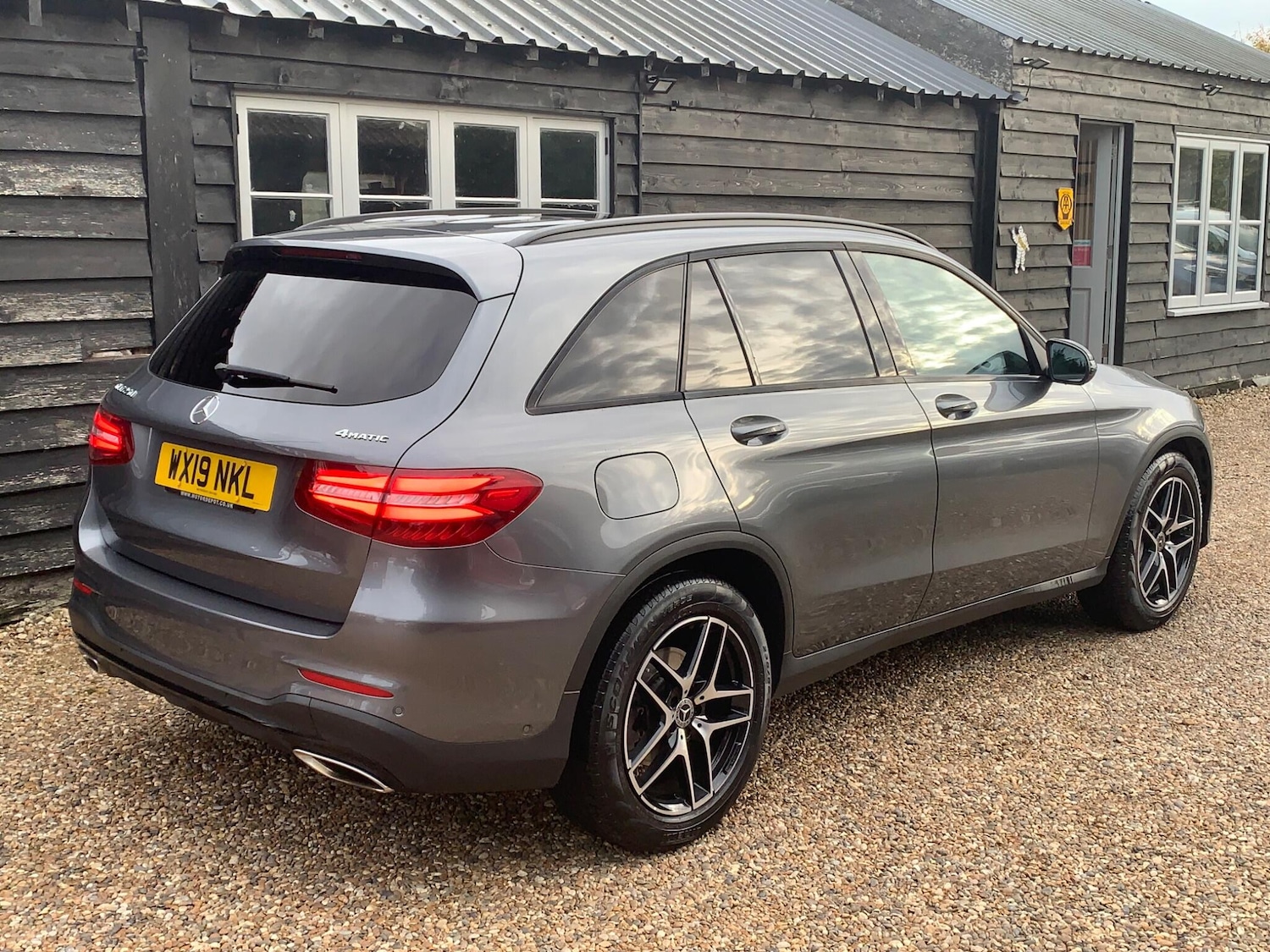 Used Mercedes-Benz GLC 2019 for sale - 76485908: Photo 8