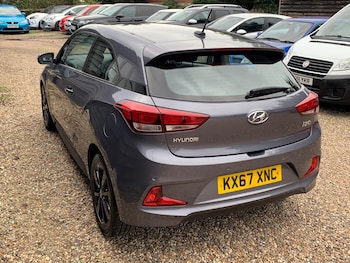 Used Hyundai i20 2017 for sale - 76021226: Photo