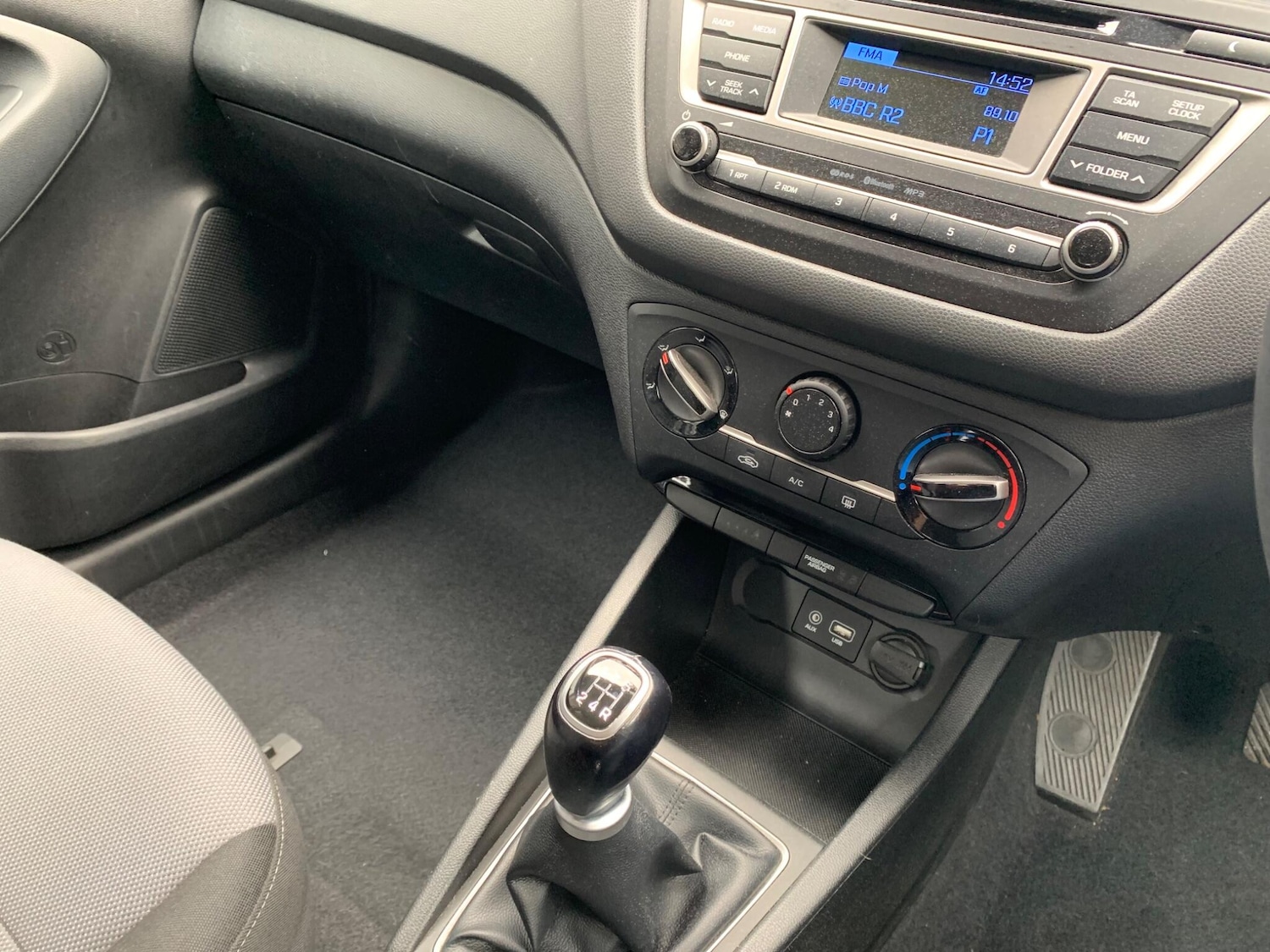 Used Hyundai i20 2017 for sale - 76021226: Photo 9