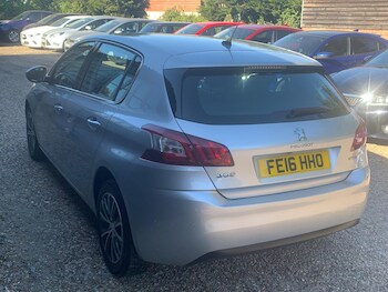 Used Peugeot 308 2016 for sale - 78461848: Photo