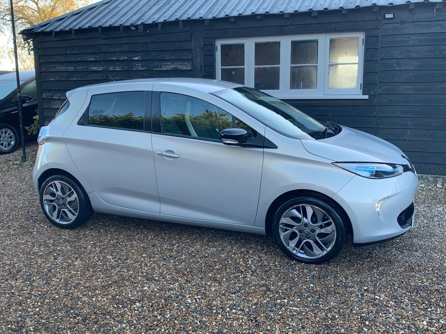 Used Renault Zoe for sale - 76656983: Photo 6