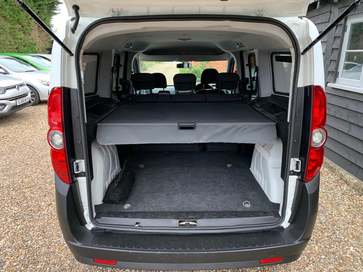 Used Vauxhall Combo 2014 for sale - 76282632: Photo 18