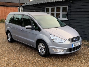 2011 (11) - 2.0 TDCi 140 Zetec 5dr Powershift