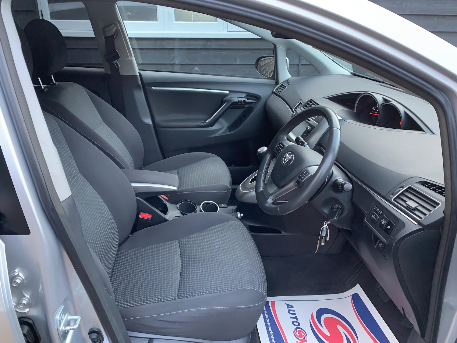 Used Toyota Verso 2015 for sale - 76689323: Photo 14