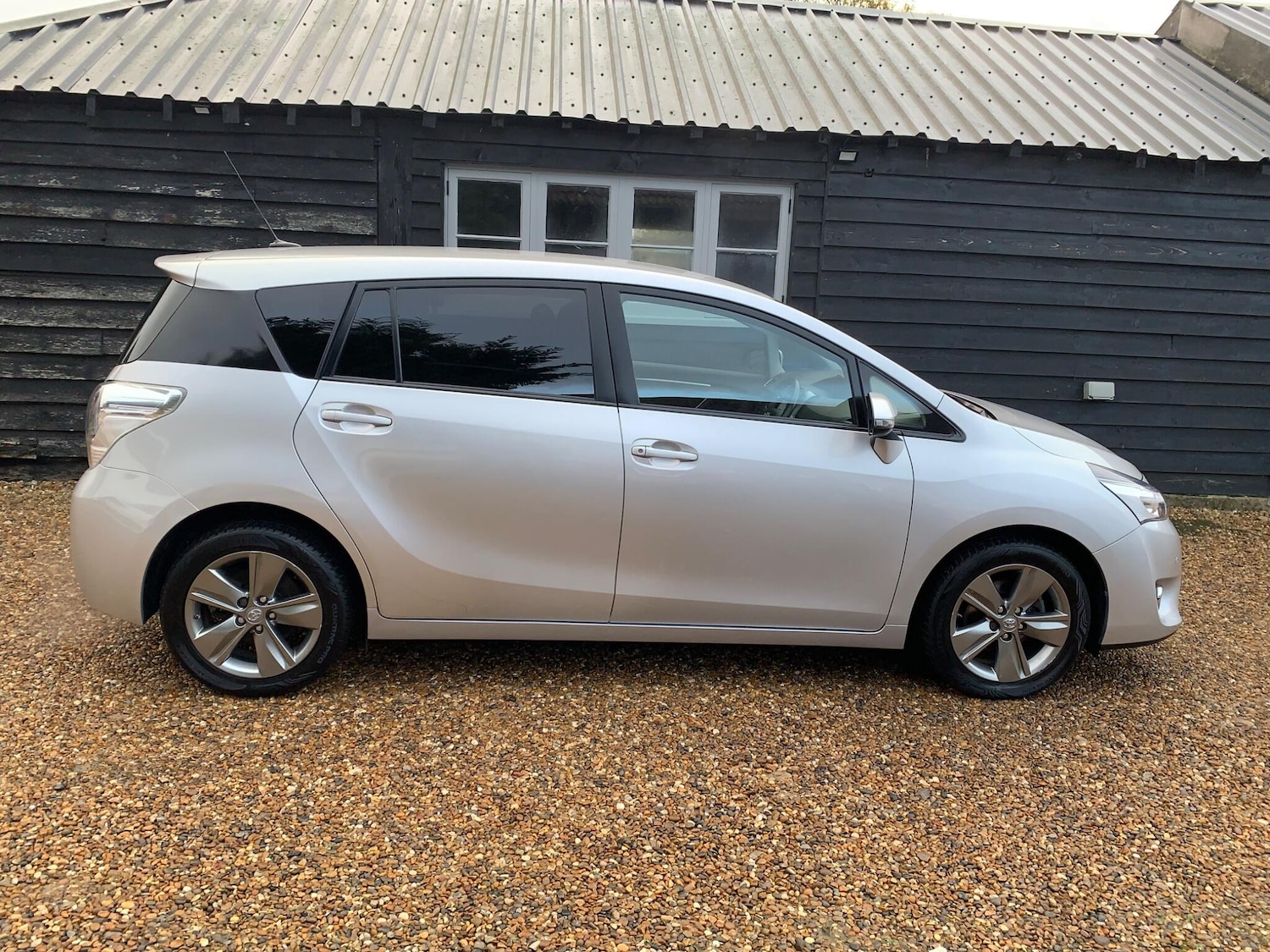 Used Toyota Verso 2015 for sale - 76689323: Photo 7