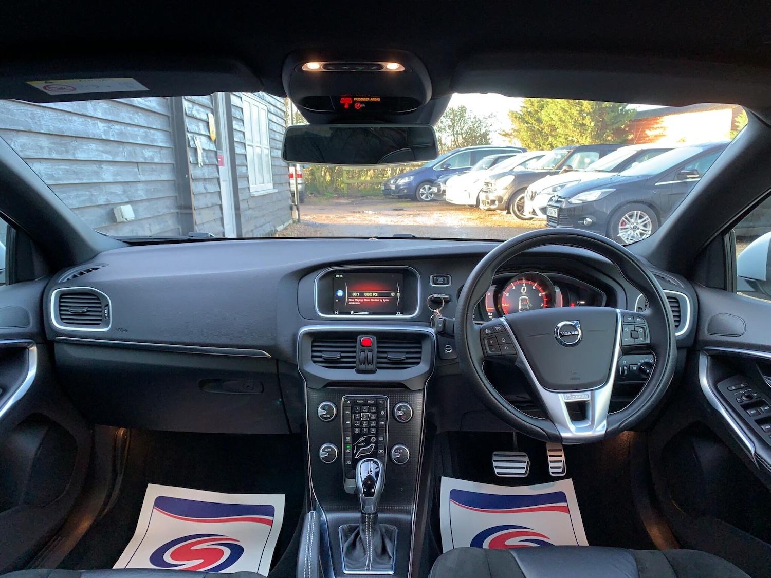 Used Volvo V40 2016 for sale - 77314624: Photo 10