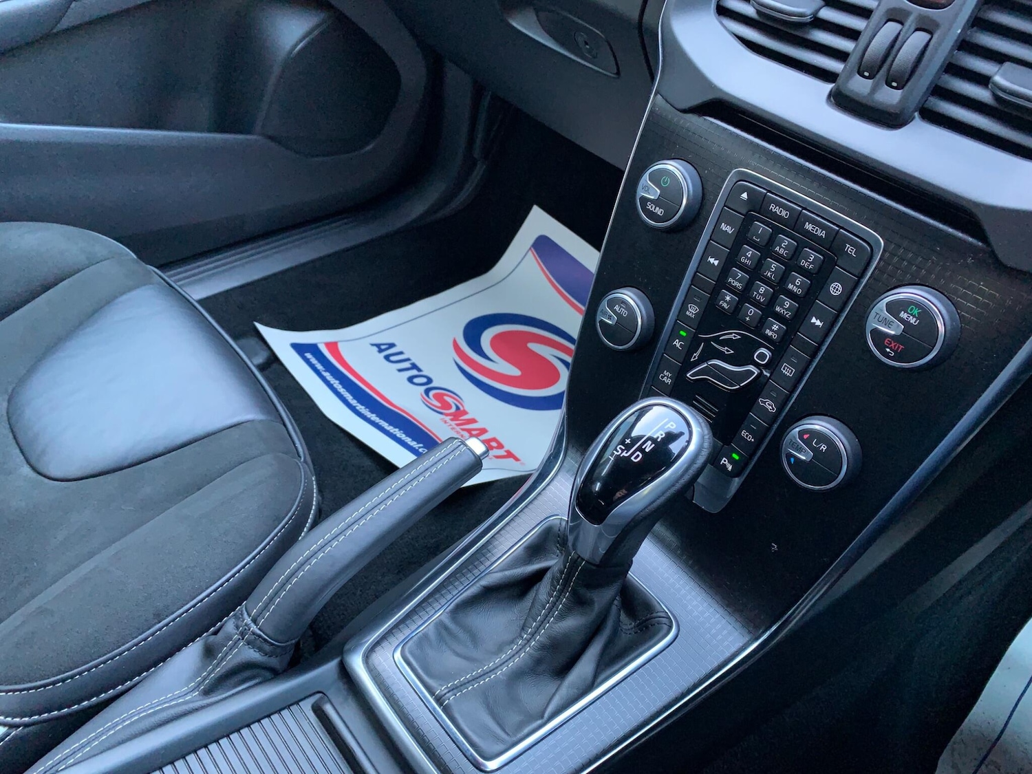 Used Volvo V40 2016 for sale - 77314624: Photo 11