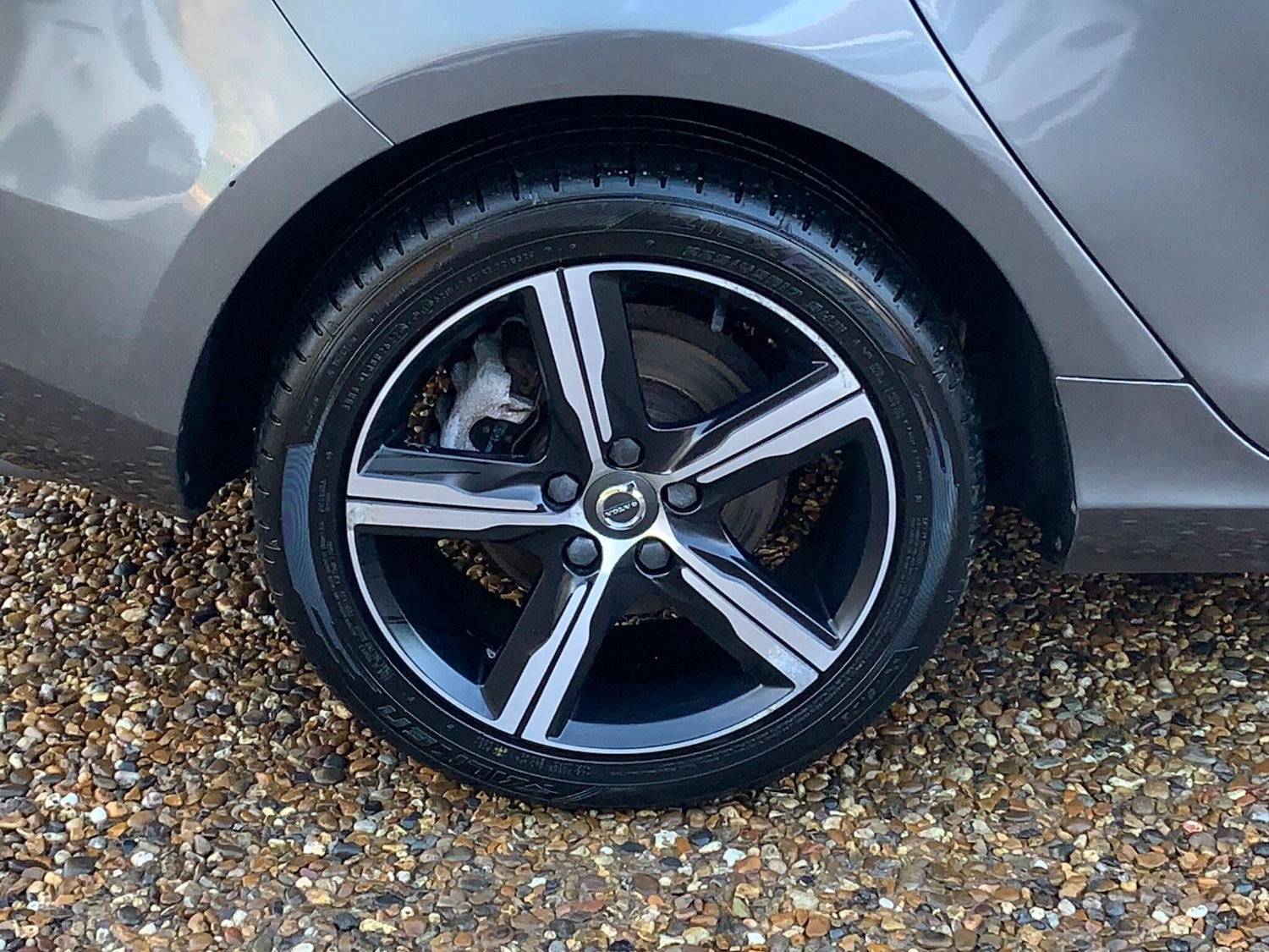 Used Volvo V40 2016 for sale - 77314624: Photo 17