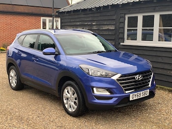 Hyundai TUCSON feature image