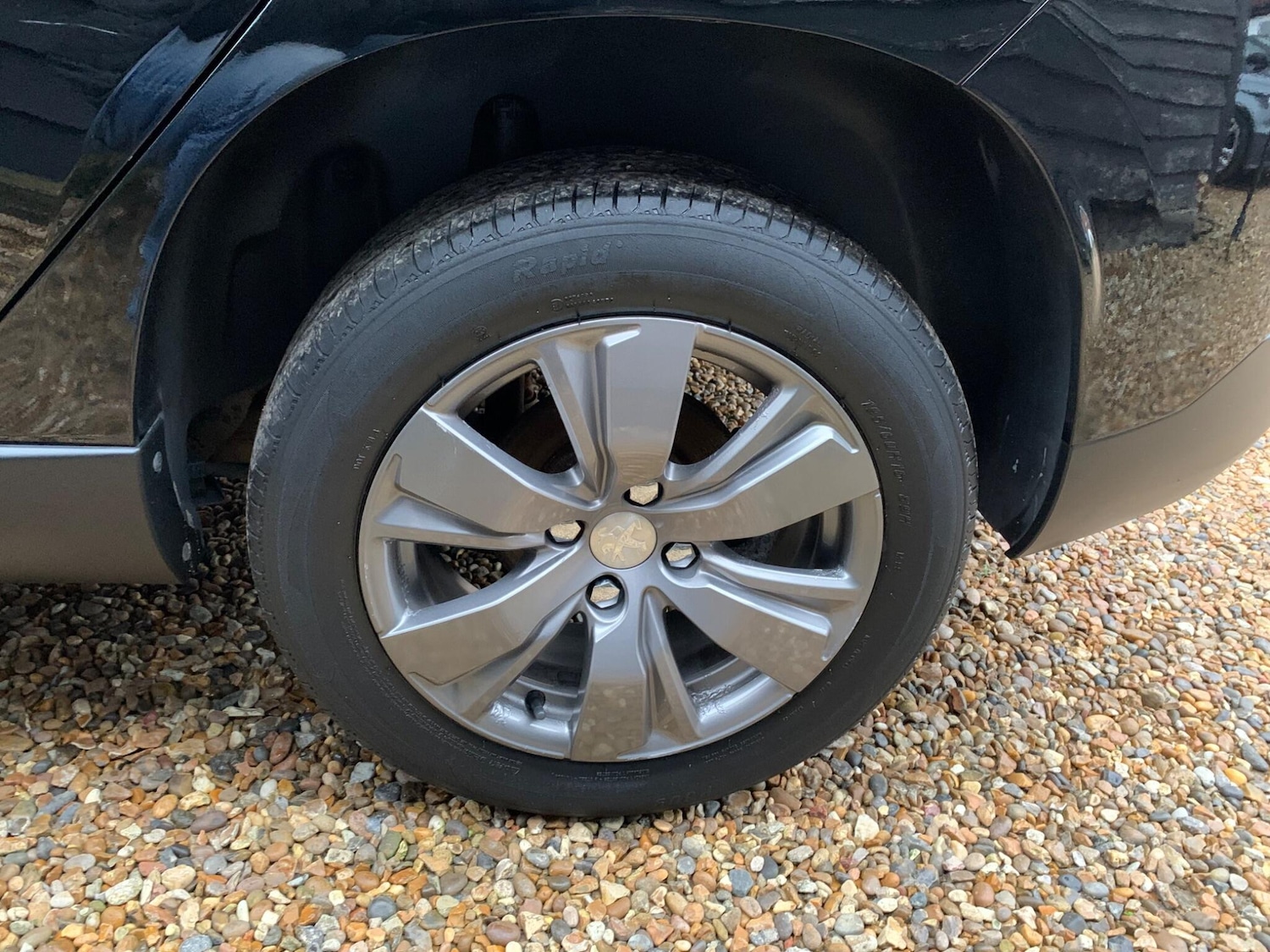 Used Peugeot 2008 2016 for sale - 76765453: Photo 16