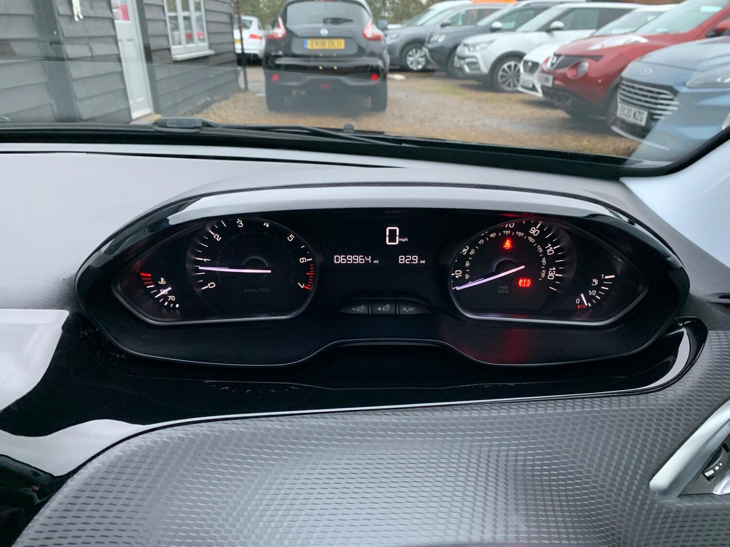 Used Peugeot 2008 2016 for sale - 76765453: Photo 20