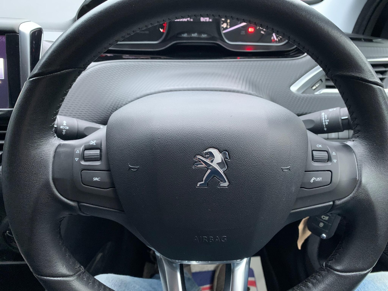 Used Peugeot 2008 2016 for sale - 76765453: Photo 23