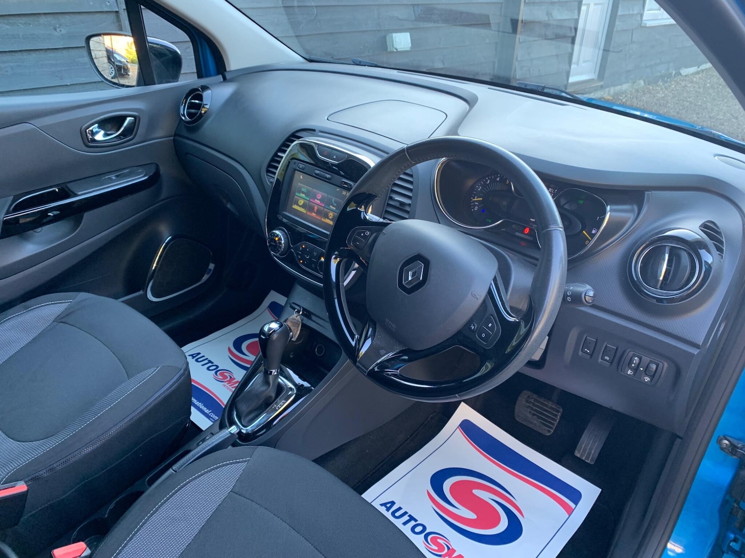 Used Renault Captur 2016 for sale - 76996633: Photo 9