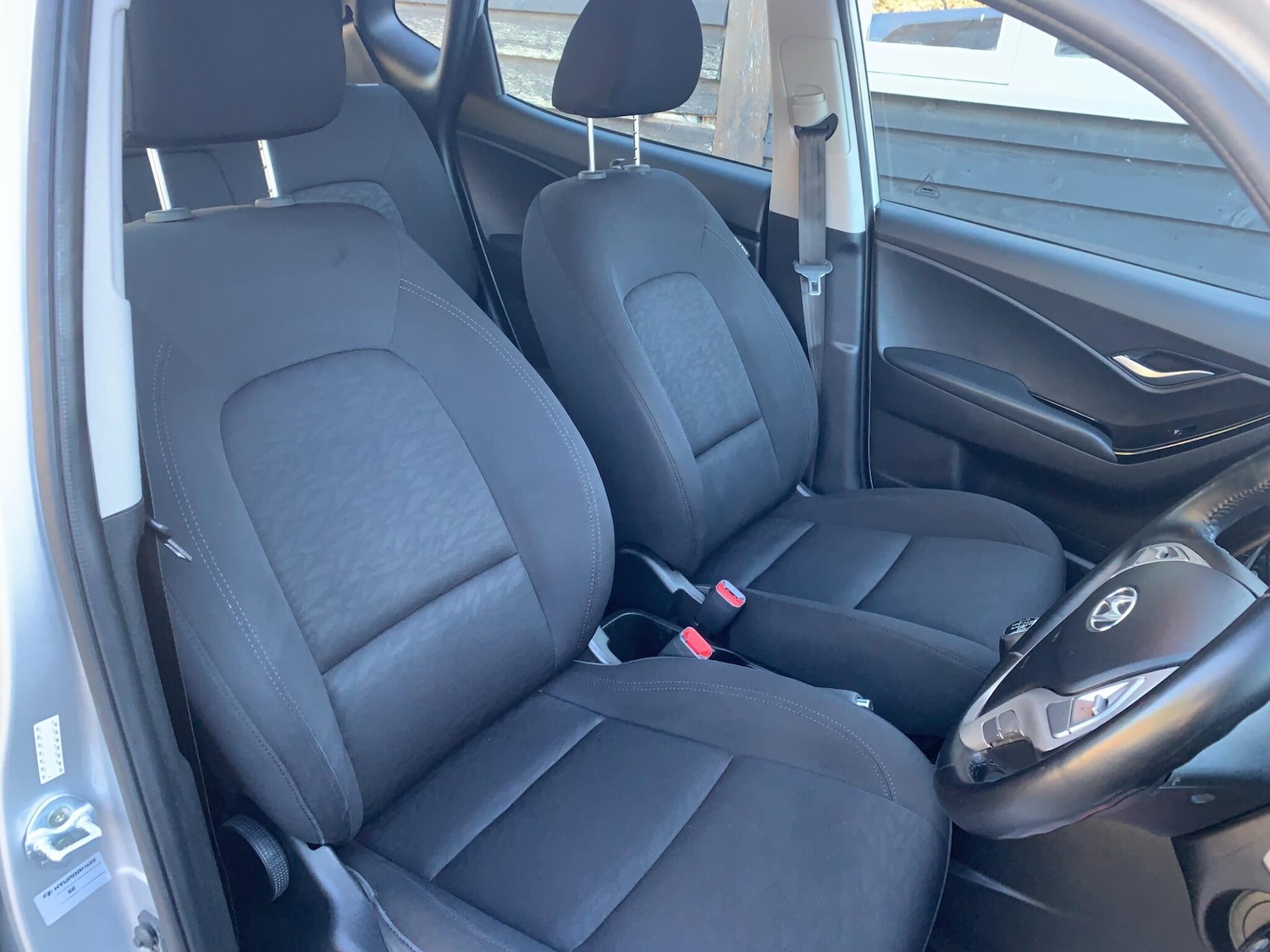 Used Hyundai Ix20 2017 for sale - 76997309: Photo 13