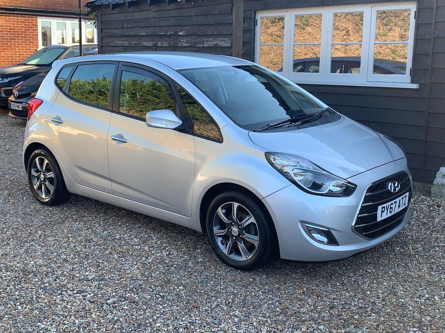 Used Hyundai Ix20 2017 for sale - 76997309: Photo 5