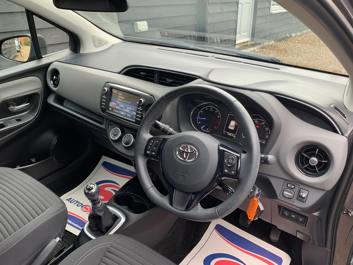 Used Toyota Yaris 2020 for sale - 76996101: Photo 9