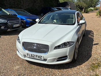 Used Jaguar XJ 2012 for sale - 79012629: Photo