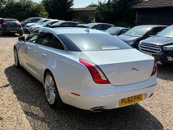 Used Jaguar XJ 2012 for sale - 79012629: Photo