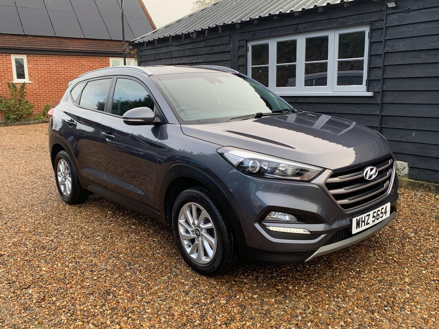 Used Hyundai TUCSON 2017 for sale - 76913650: Photo 1