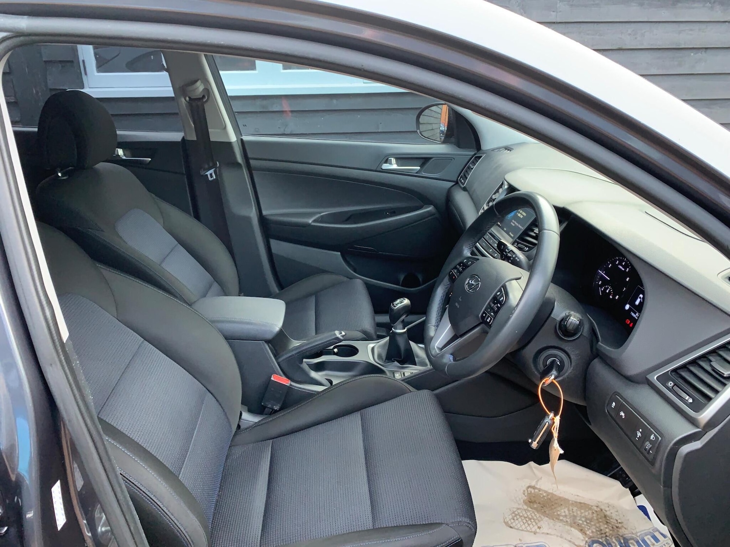 Used Hyundai TUCSON 2017 for sale - 76913650: Photo 13