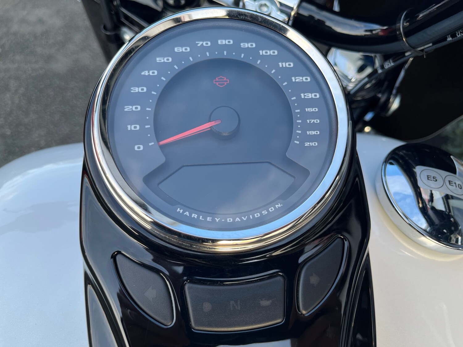 Harley-Davidson SOFTAIL FLHC HERITAGE CLASSIC