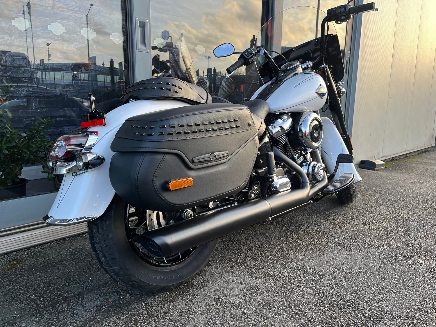 Harley-Davidson SOFTAIL FLHC HERITAGE CLASSIC