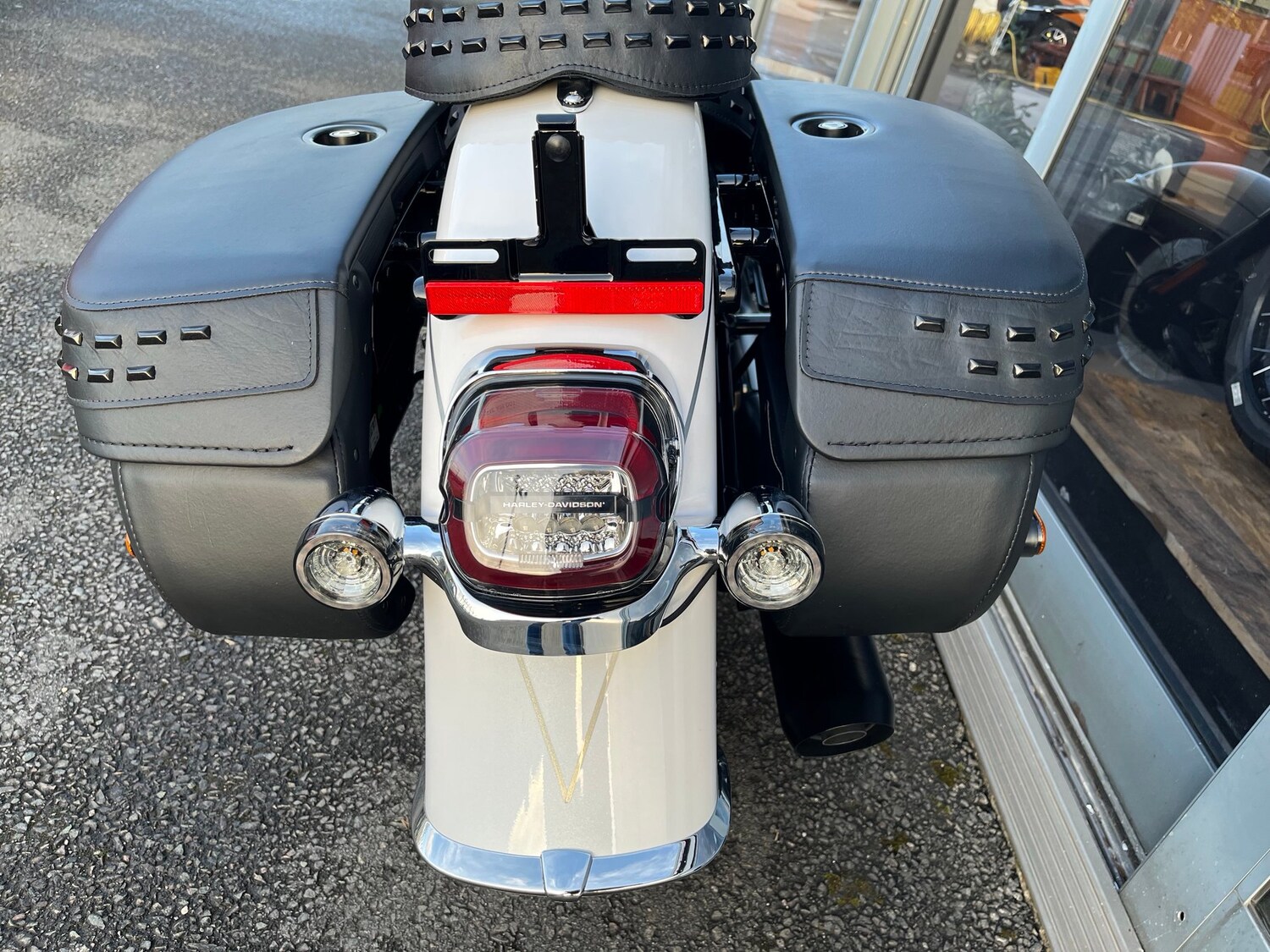 Harley-Davidson SOFTAIL FLHC HERITAGE CLASSIC