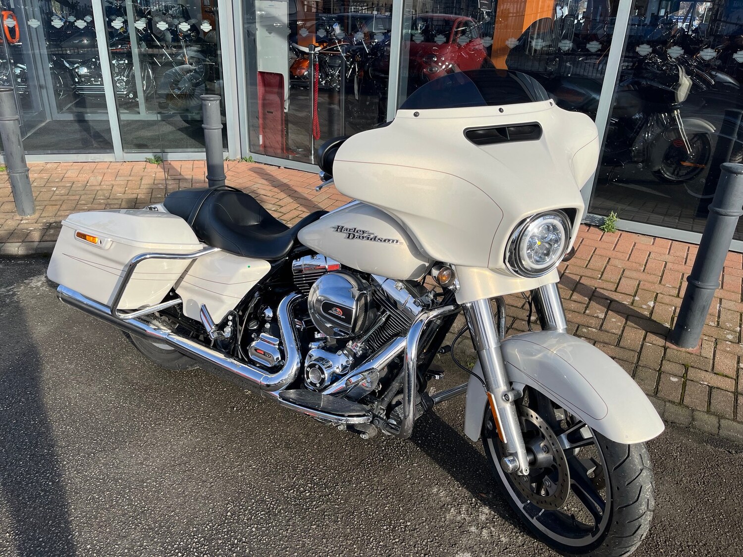 Harley-Davidson TOURING STREET GLIDE