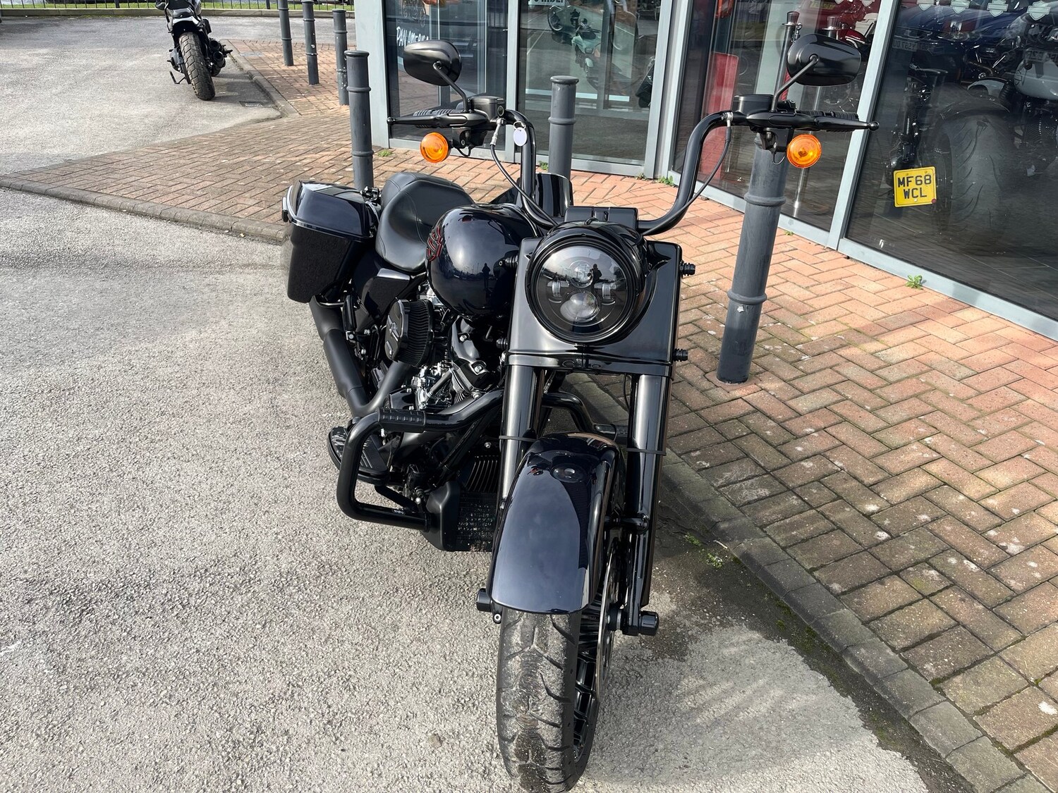 Harley-Davidson TOURING FLHRXS ROAD KING SPECIAL