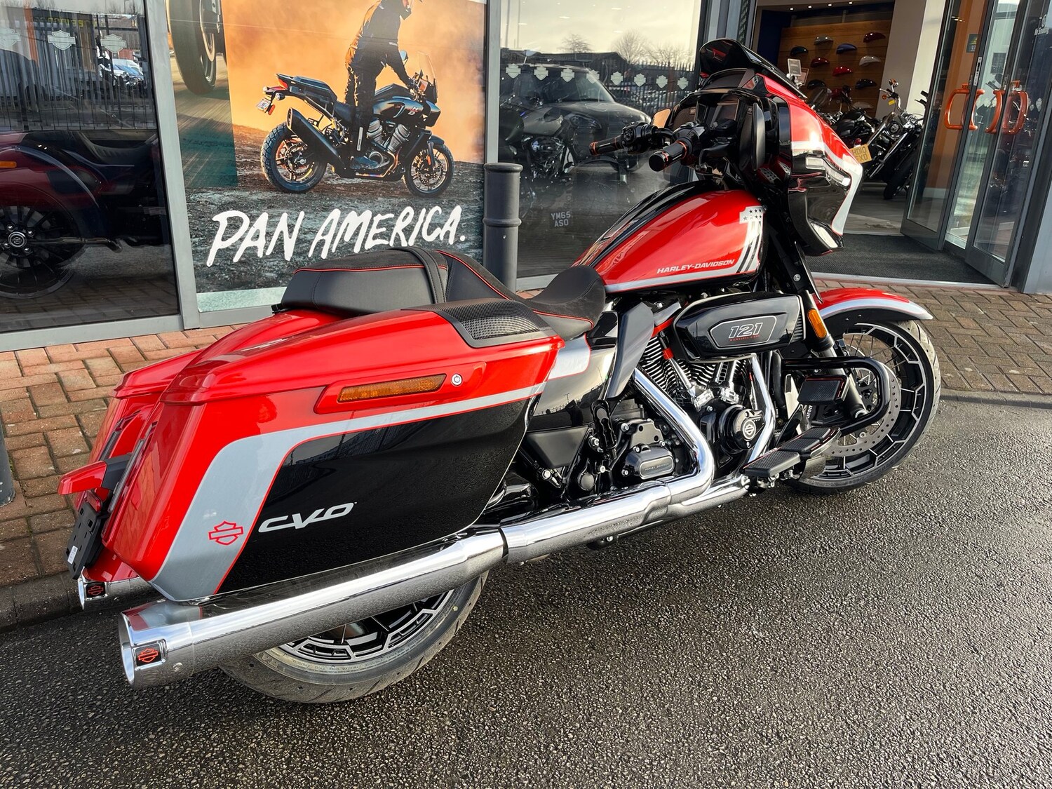 Harley-Davidson CVO FLHXSE STREET GLIDE