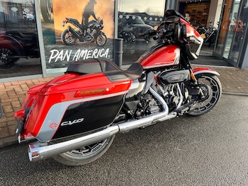 Used Harley-Davidson CVO FLHXSE STREET GLIDE undefined for sale - bike-77409751: Photo