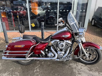 Used Harley-Davidson TOURING ROAD KING 2016 for sale - bike-77601945: Photo