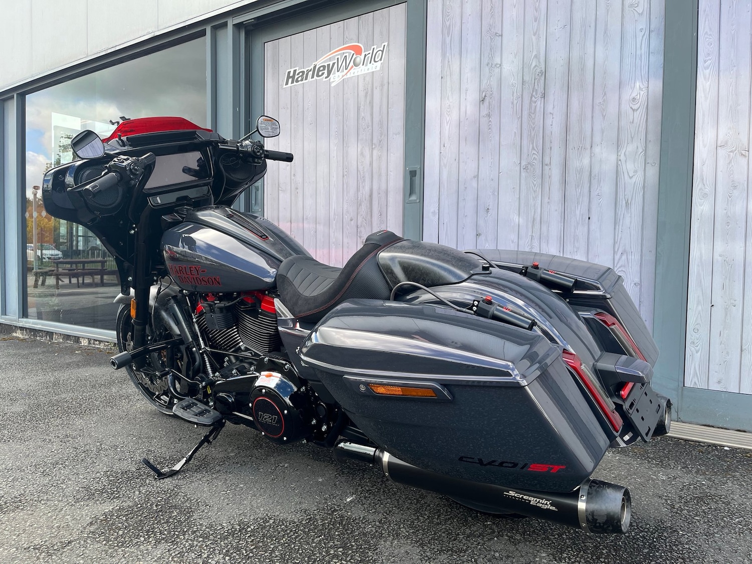 Used Harley-Davidson CVO FLHXSE STREET GLIDE for sale - 78584739: Photo 4