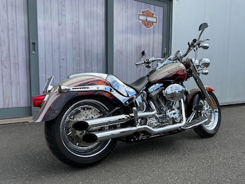 Used Harley-Davidson CVO 2006 for sale - bike-78865352: Photo