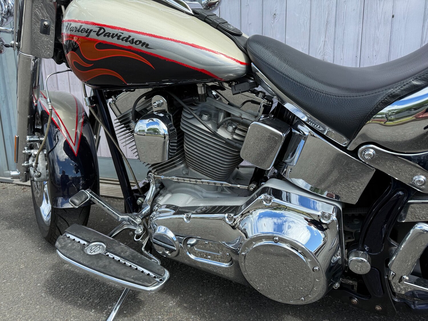 Used Harley-Davidson CVO 2006 for sale - 78865352: Photo 9