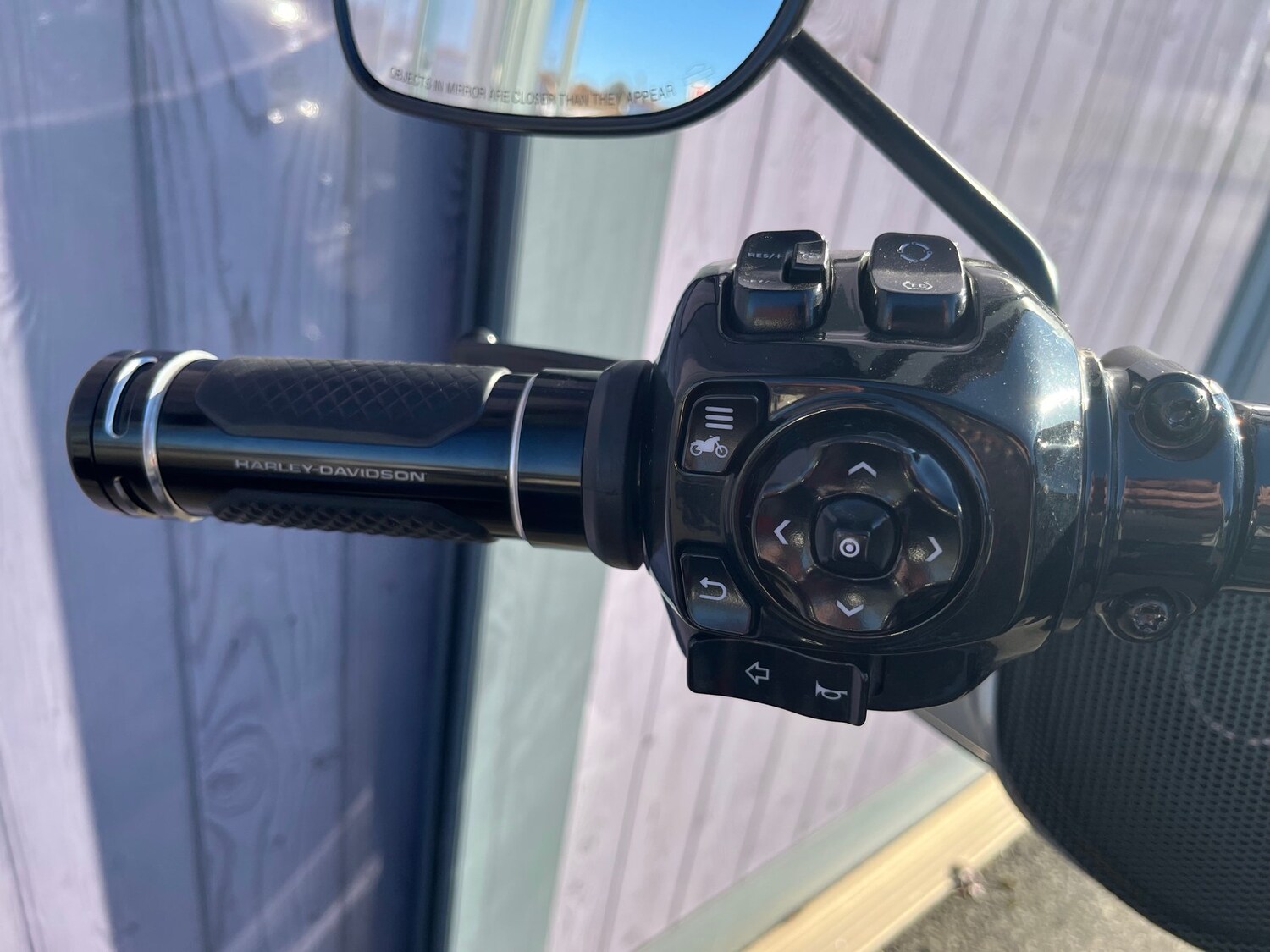 Harley-Davidson CVO STREET GLIDE 1977 23