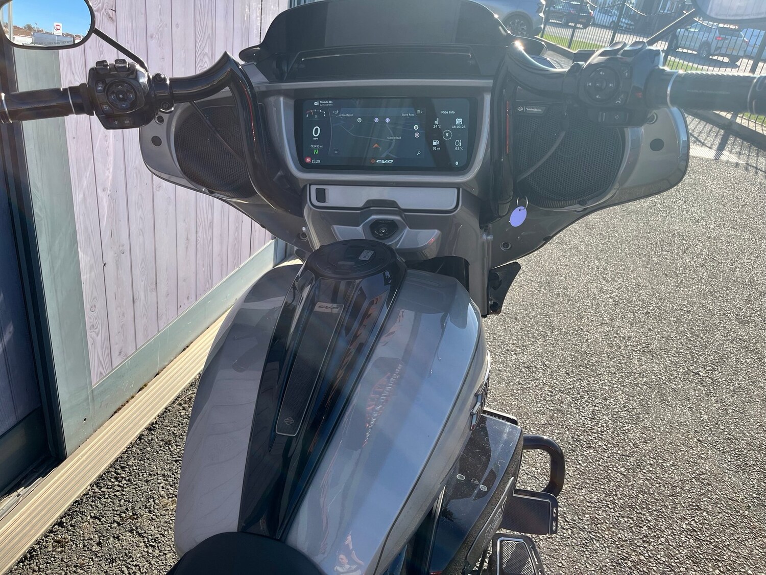 Harley-Davidson CVO STREET GLIDE 1977 23