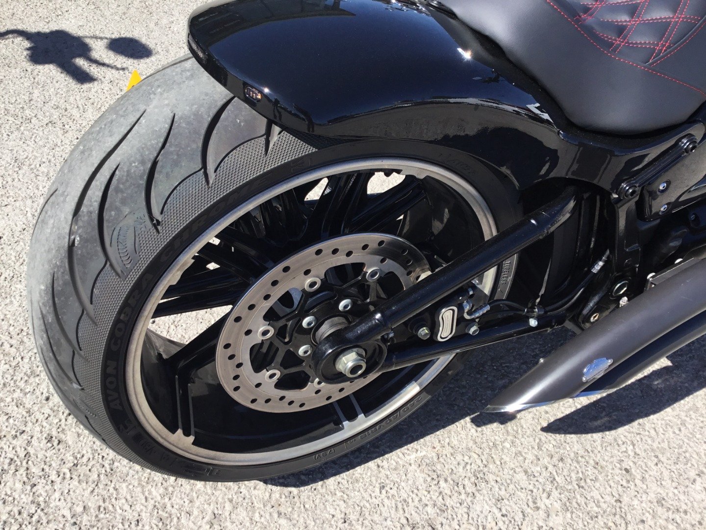 Harley-Davidson BREAKOUT 114