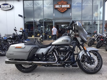 Used Harley-Davidson CVO STREET GLIDE 2024 for sale - bike-71618071: Photo